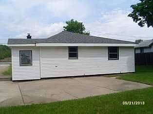 5th image of 8384 E Michigan Ave