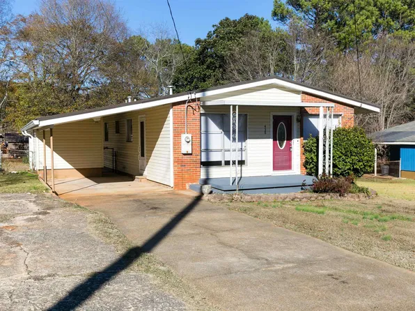 438 Murphys Ln, Bessemer, AL 35023