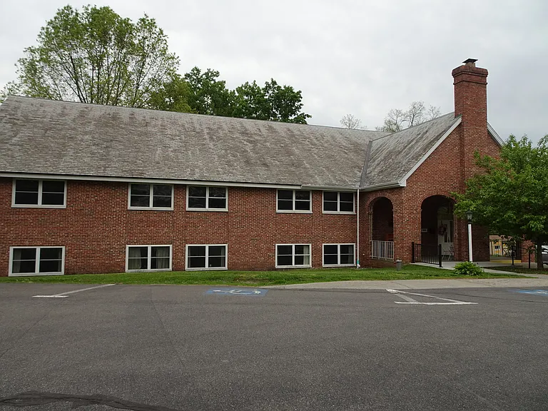 72 Route 9H — Photo 39
