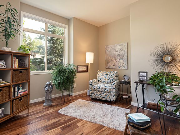 4th image of 19408 Ironwood Cir