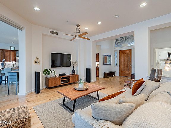 4th image of 10649 E BUTHERUS Drive