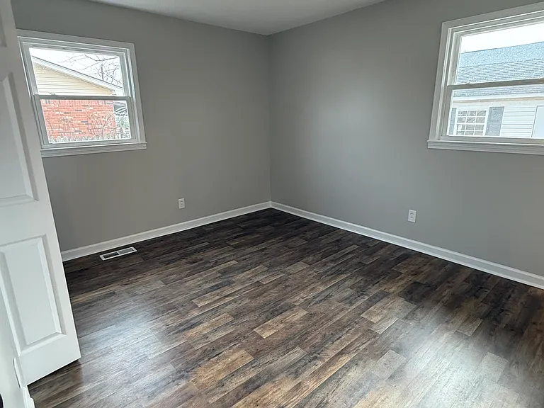 117 Colorado Ave — Photo 11