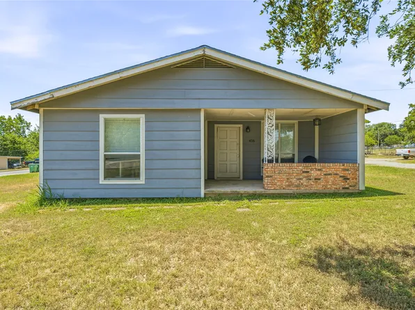 416 East Rd, Stephenville, TX 76401