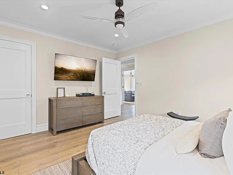 428 N Pembroke Ave #FULL SUMMER RENTAL W — Photo 61