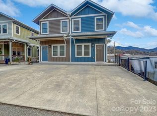 104 Church Ave, Bryson City, NC 28713