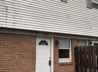 2250 Perkins Ct, Columbus, OH 43229