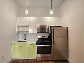 Rented by RELEASE NY