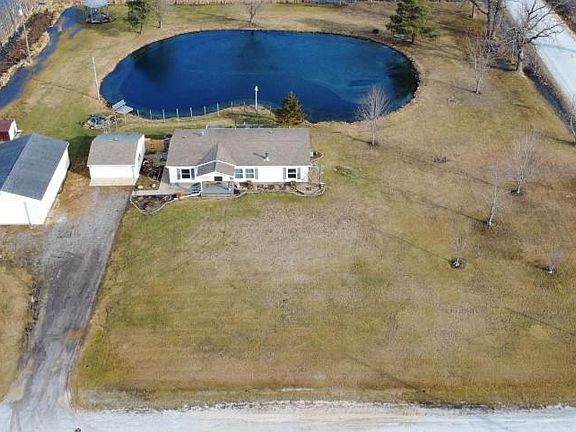 4th image of 9002 Arnold Rd