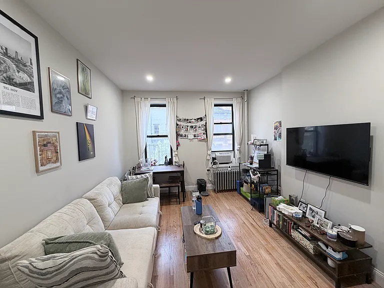444 E 78th St #18 — Photo 13