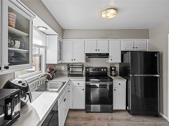 5th image of 1510 Front Royal Dr