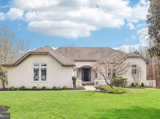 57 Bolz Ct, Mount Laurel, NJ 08054