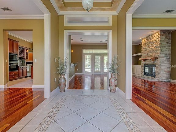 3rd image of 1809 Woodpointe Dr