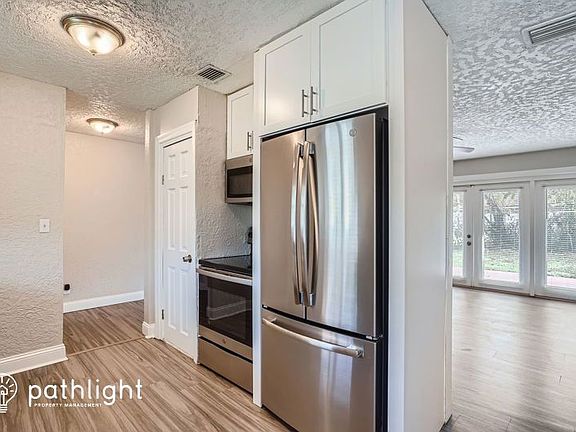 5th image of 4080 Bluefish Dr SE