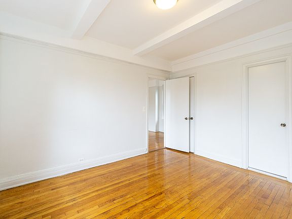 5th image of 215 W 83rd St APT 11E