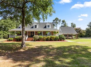 288 Woodington Rd, Hope Mills, NC 28348