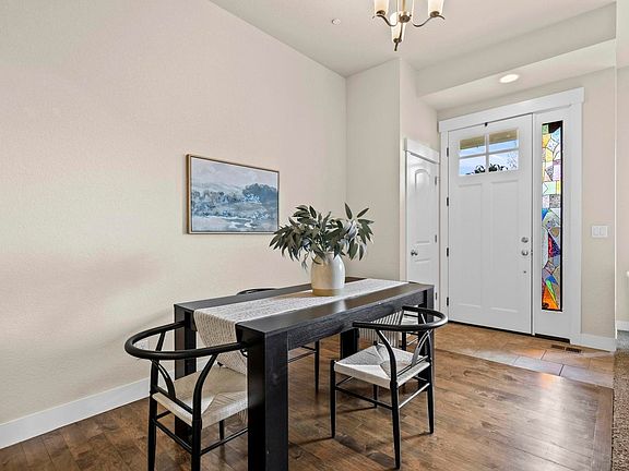 5th image of 2521 Des Moines Dr #105