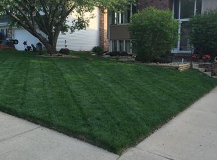 11517 Raleigh Dr, Omaha, NE 68164