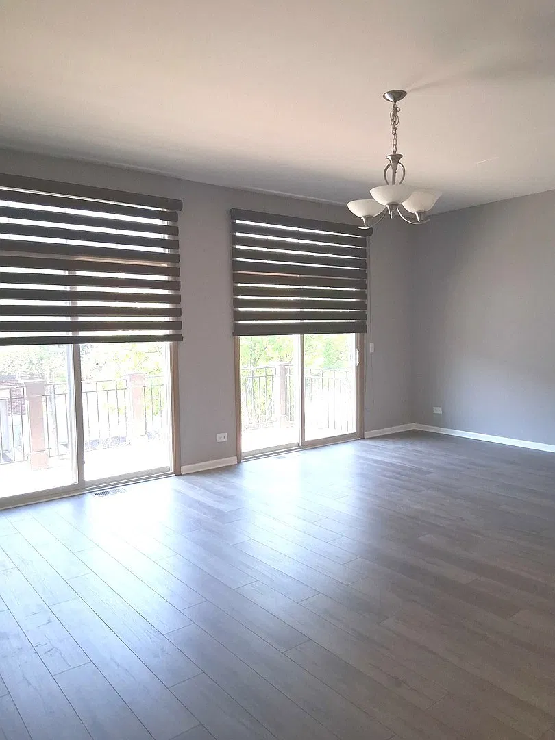 3 bed, 2.5 bath, 2087 sqft, $3,350 — Photo 3