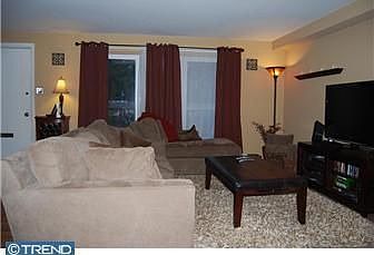 5th image of 69 Gunning Ln