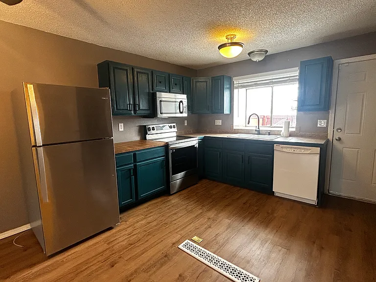 16901 E Chenango Ave #D — Photo 5