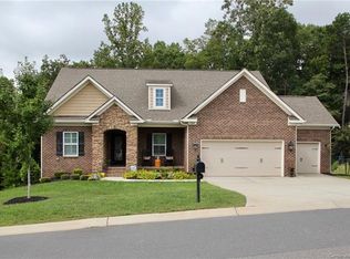 144 Alexandria Dr, Mooresville, NC 28115