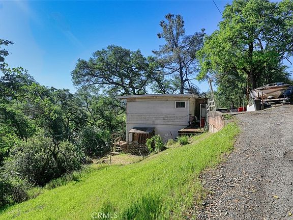 2nd image of 12637 Lakeview Dr