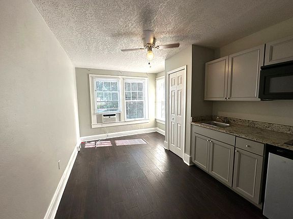 2nd image of 133 E Concord St Floor 3