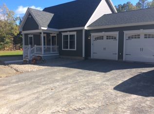 375 Luzerne Rd, Queensbury, NY 12804