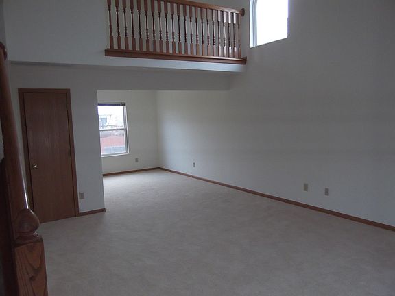 3rd image of 8087 Arbor Rose Way