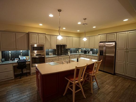 4th image of 2444 E Page Mill Dr