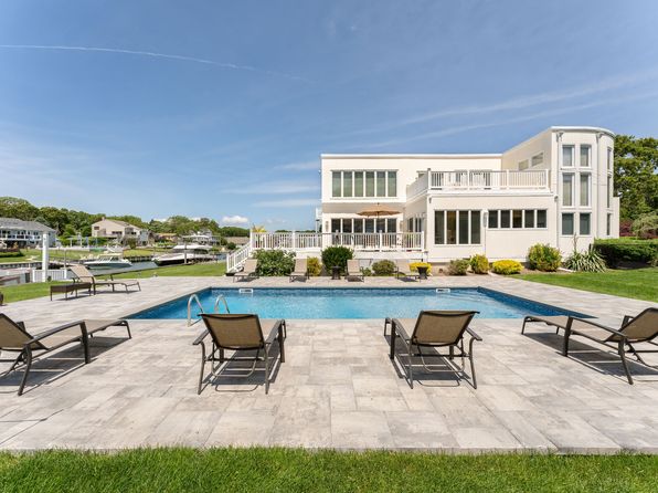 Rental Listings in Hampton Bays NY - 65 Rentals | Zillow