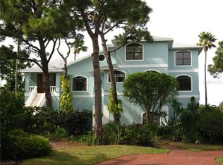 2023 Harbour Watch Cir, Tarpon Springs, FL 34689