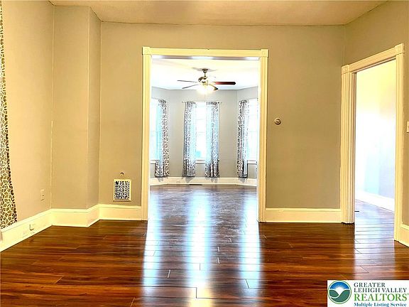 5th image of 909 Bushkill St