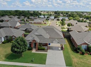 509 Lone Oak Dr, Norman, OK 73071