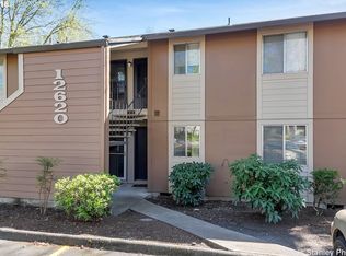 12620 NW Barnes Rd APT 8, Portland, OR 97229