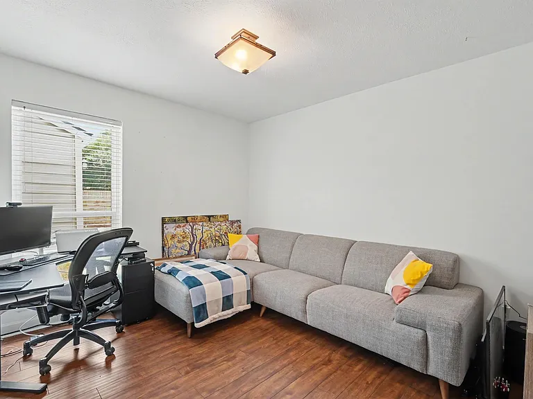 69 Wind Whisper Ct — Photo 19