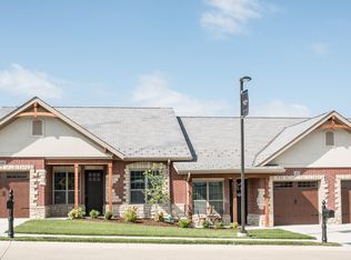 412 Bailey Dr, Columbia, MO 65203