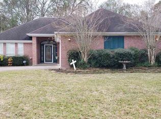 3105 Pebble Beach Ln, Orange, TX 77630