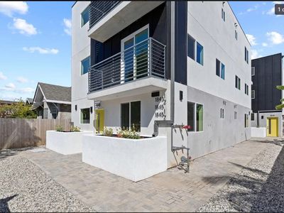 1843 W 20th St, Los Angeles, CA, 90007
