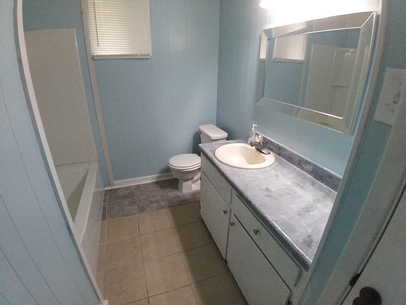 5th image of 4926 Francis St APT A