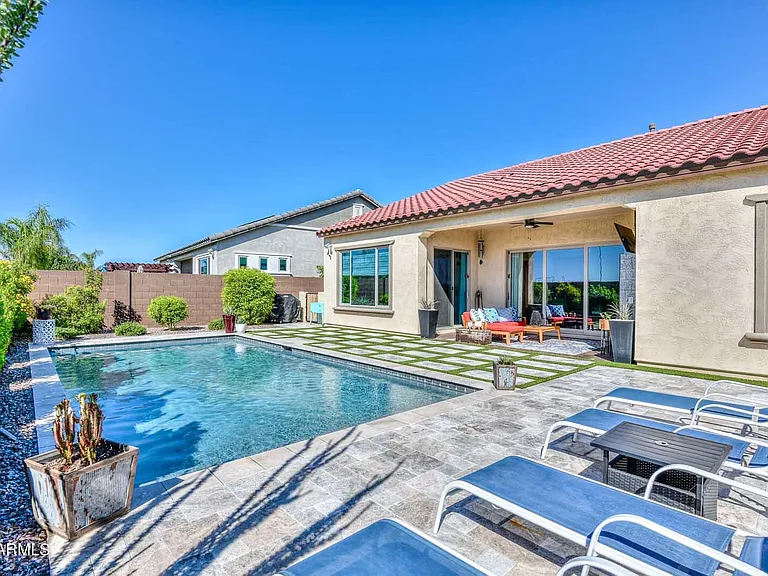 9661 W Patrick Ln — Photo 44