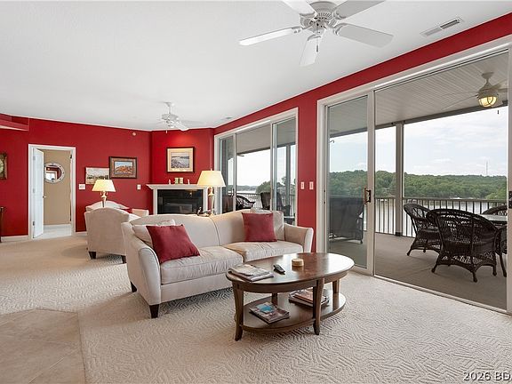 3rd image of 921 Summer Place Dr #4B