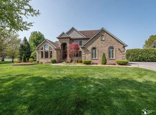 2144 E Hurd Rd, Monroe, MI 48162