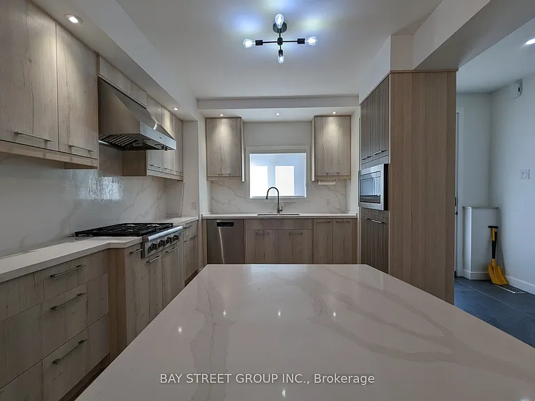 46 Valley Rd — Photo 6