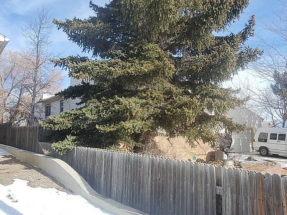 3rd image of 321 Winterhawk Dr