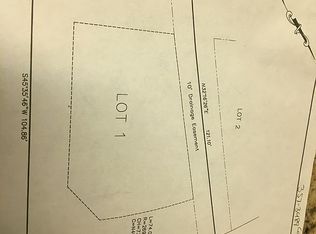 10 Cottage Dr, Murrells Inlet, SC 29576