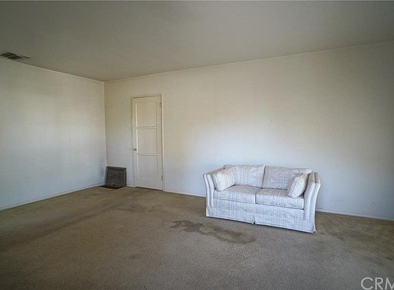 4th image of 1009 Euclid Ave