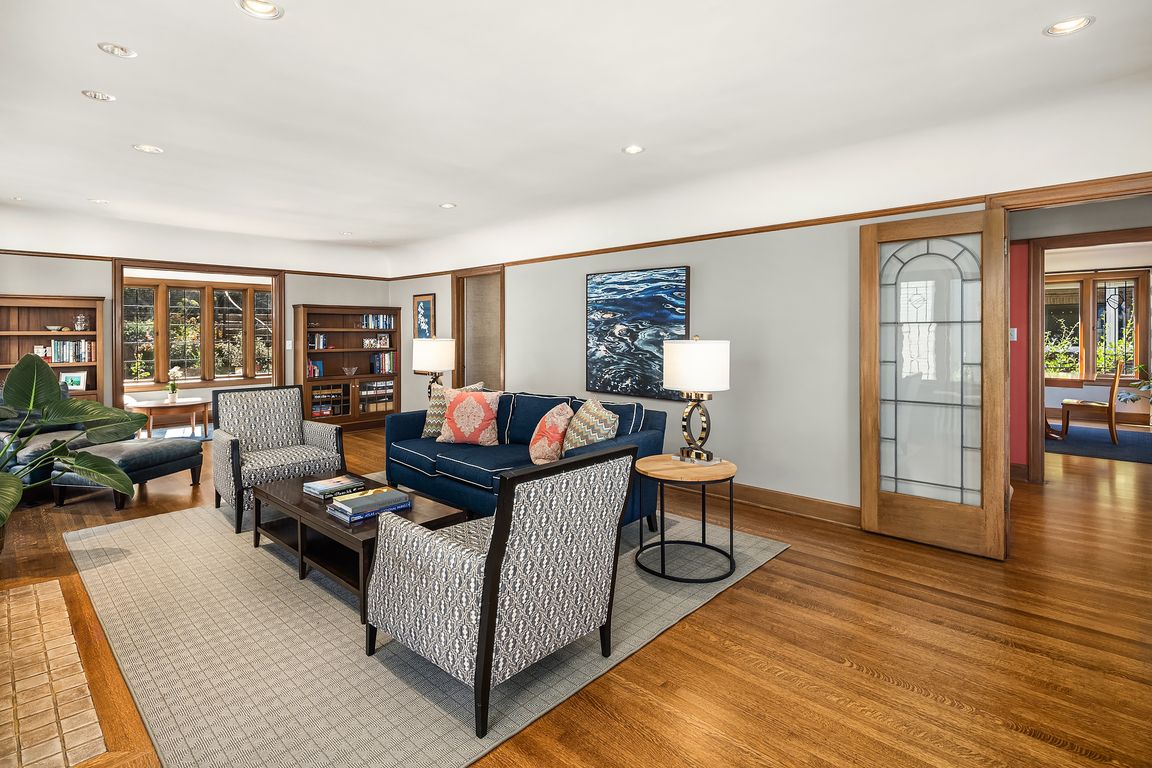 next background image