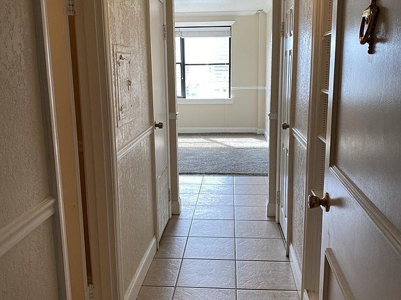 3rd image of 311 ASHLEY Street #1111