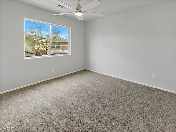 5th image of 6786 Wormwood Ln